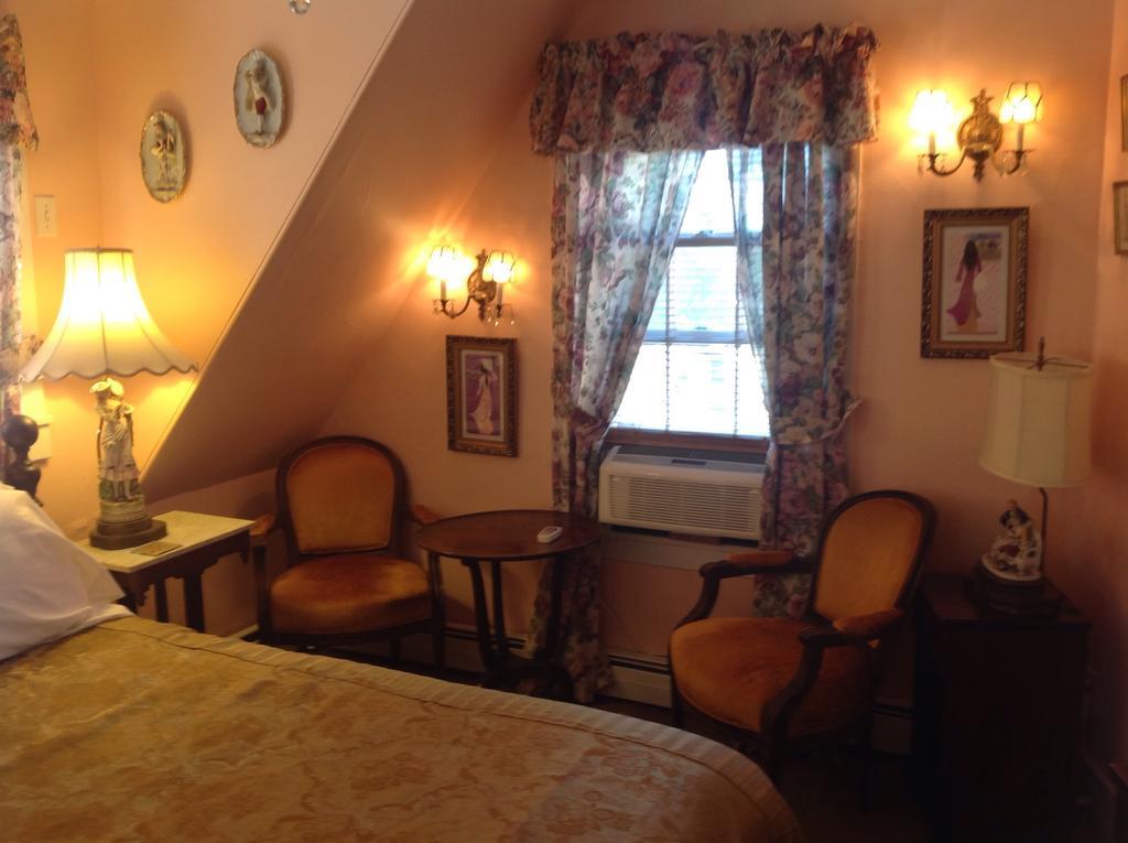 The Bradford Carver Guest House Provincetown Chambre photo