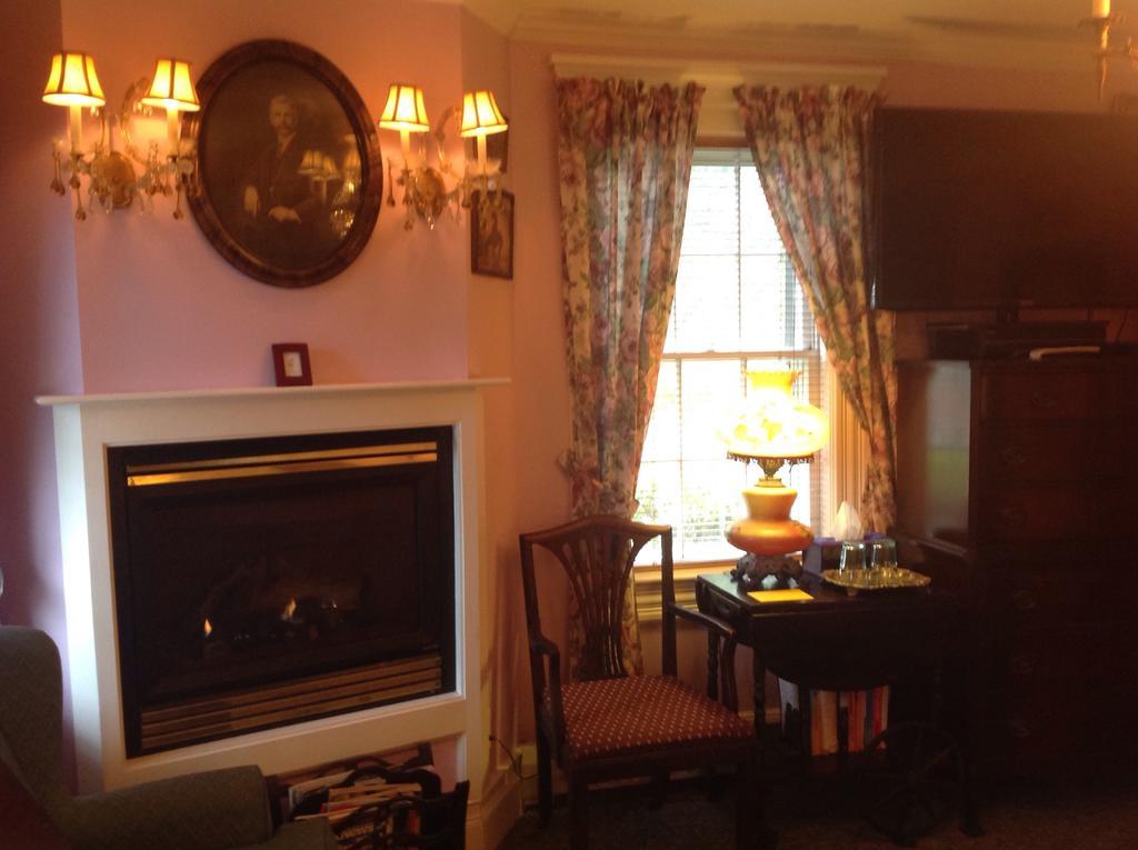The Bradford Carver Guest House Provincetown Chambre photo