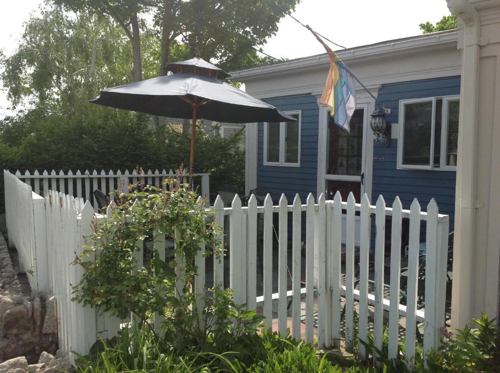 The Bradford Carver Guest House Provincetown Extérieur photo